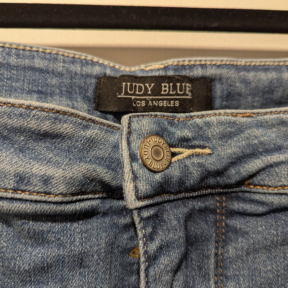 Judy Blue Jeans Melly Tummy Control Knee Destroy Straight 24W